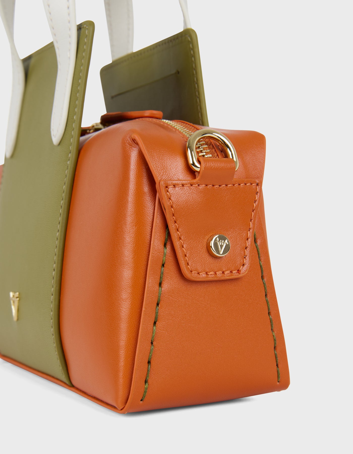 Onsra Cylinder Crossbody Bag