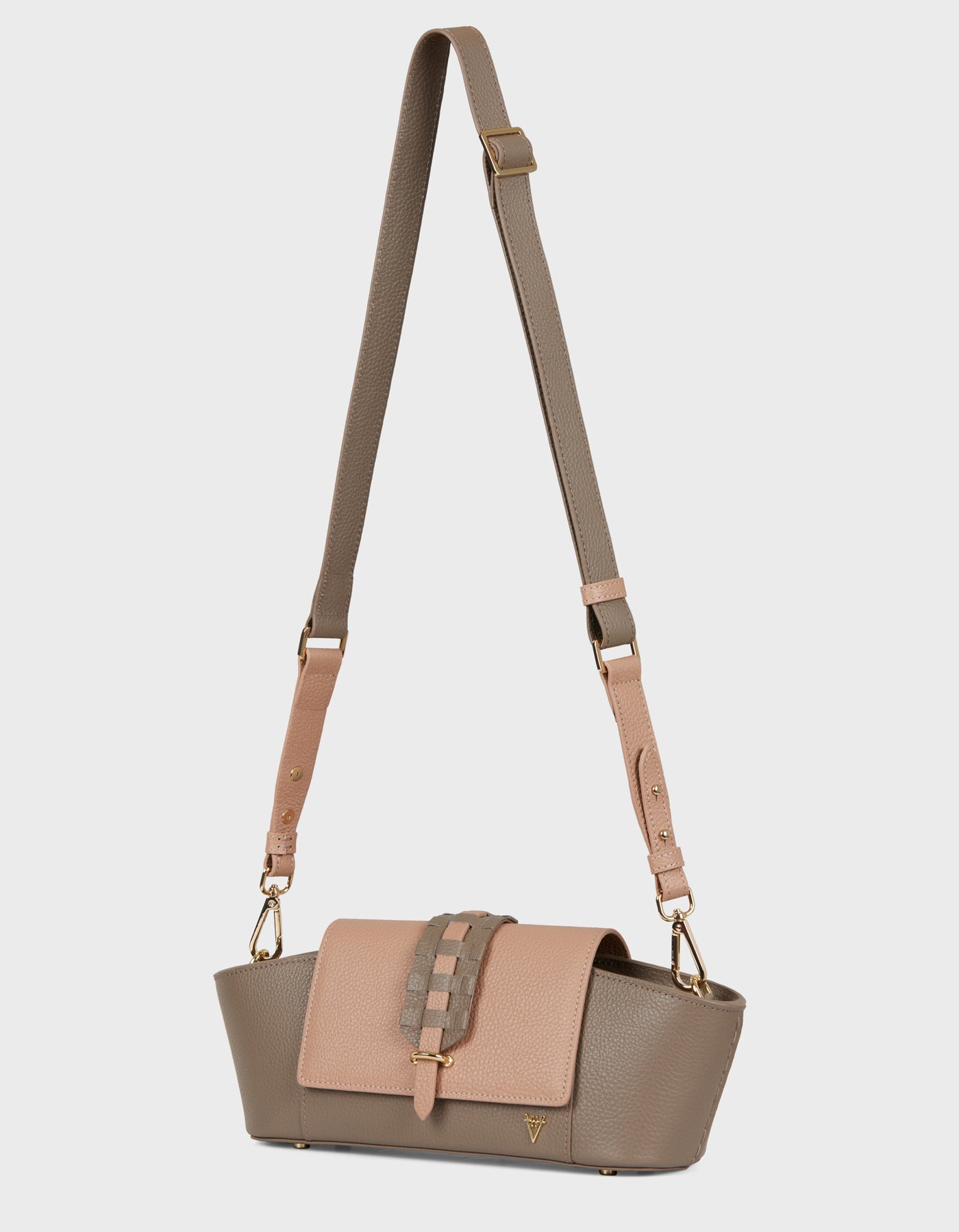 Navis Shoulder Bag