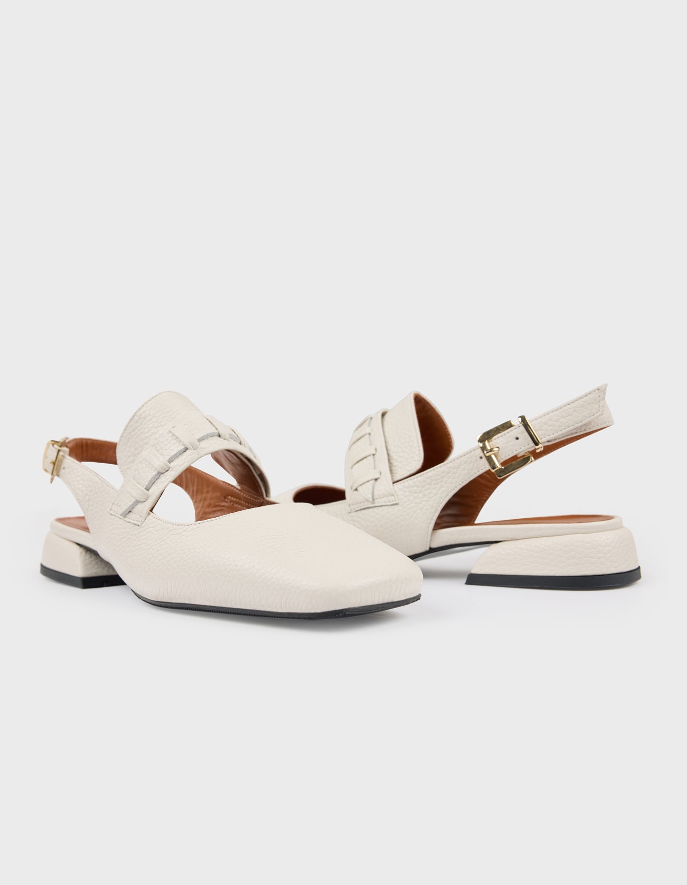 Hiva Atelier | Mary Jane Flat Bone | Her Tarza Uygun Deri Aksesuarlar