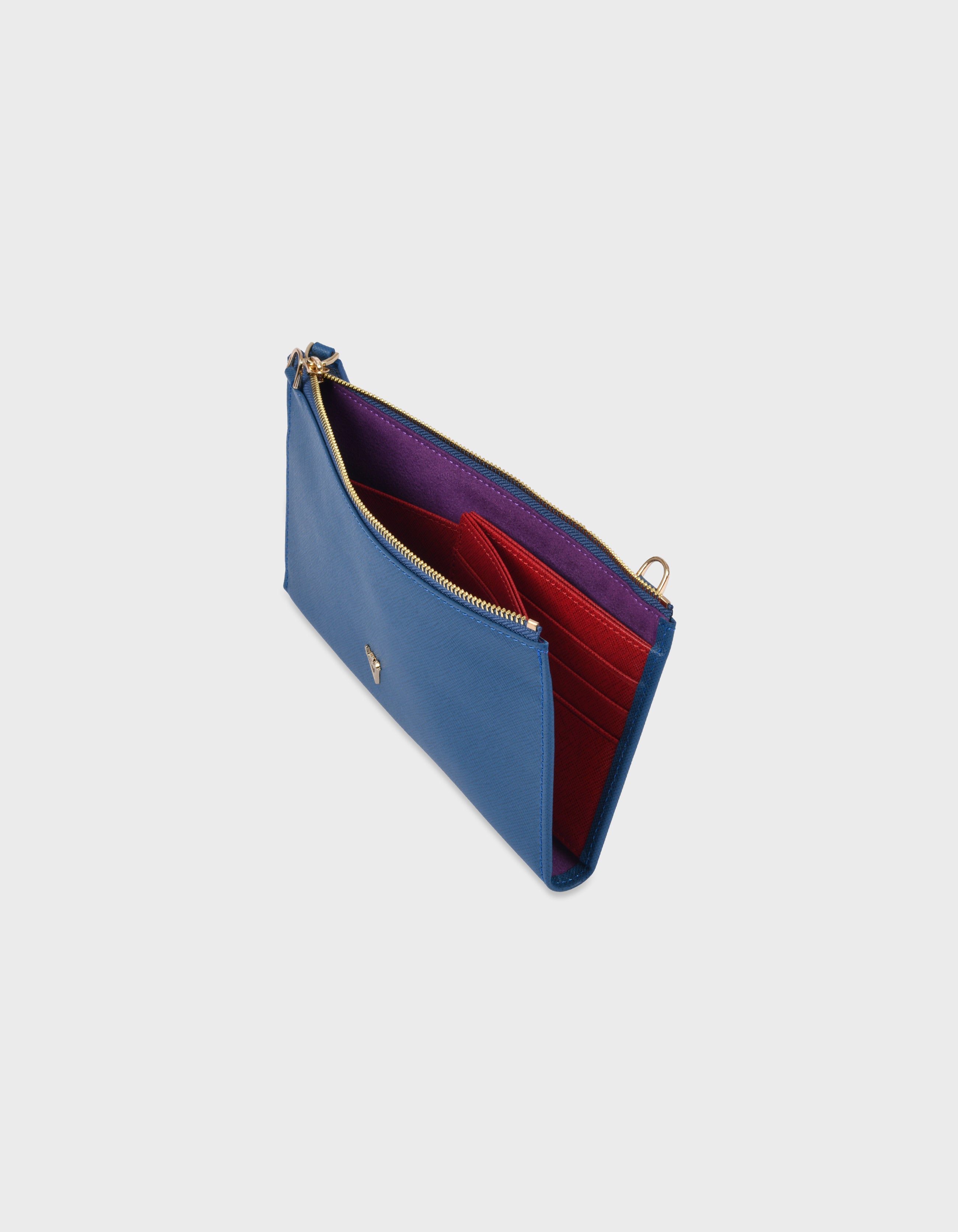 Omnia Clutch Bag