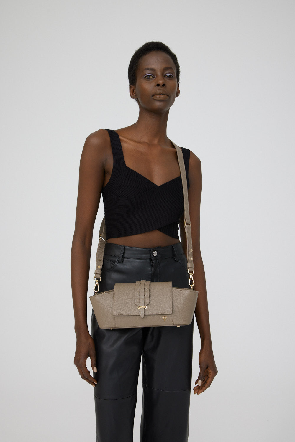 Navis Shoulder Bag