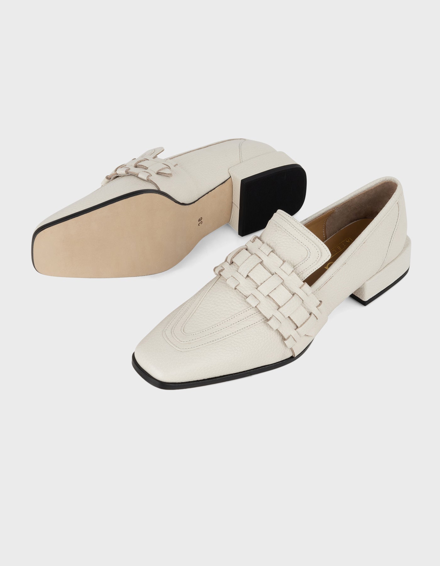 Hiva Atelier | Lora Loafers Bone | Her Tarza Uygun Deri Aksesuarlar