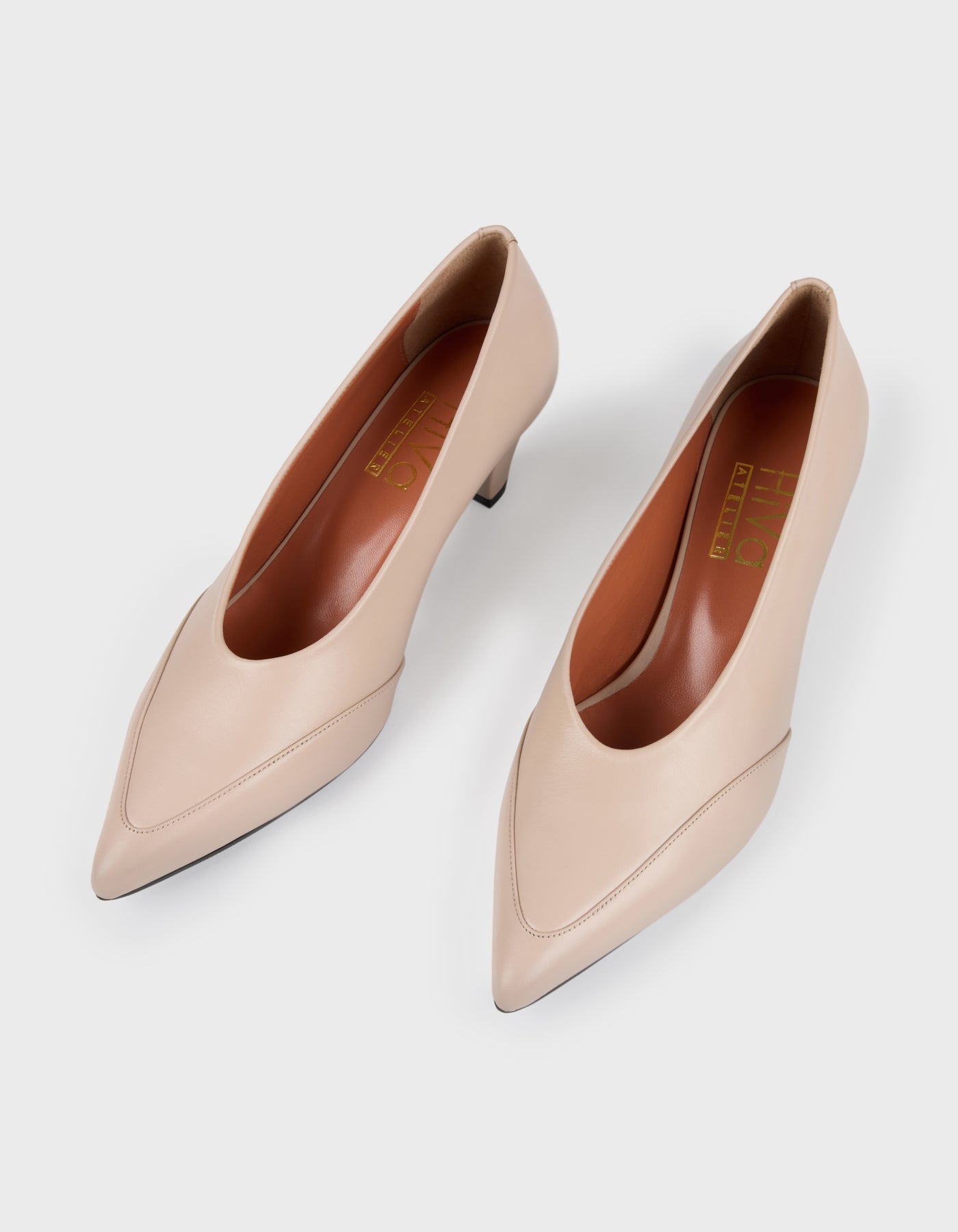 Hiva Atelier | Leather Pointed Toe Heels Cream | Her Tarza Uygun Deri Aksesuarlar