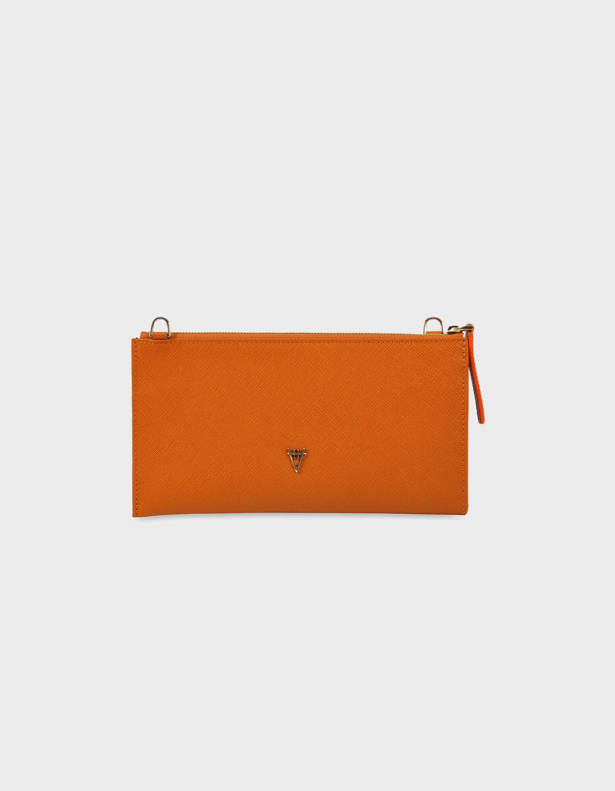 Omnia Chain Bag & Clutch