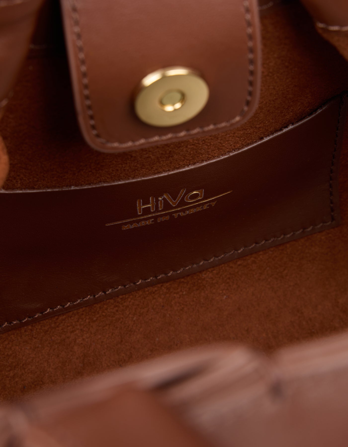 Nubi Dolgulu Omuz Çantası