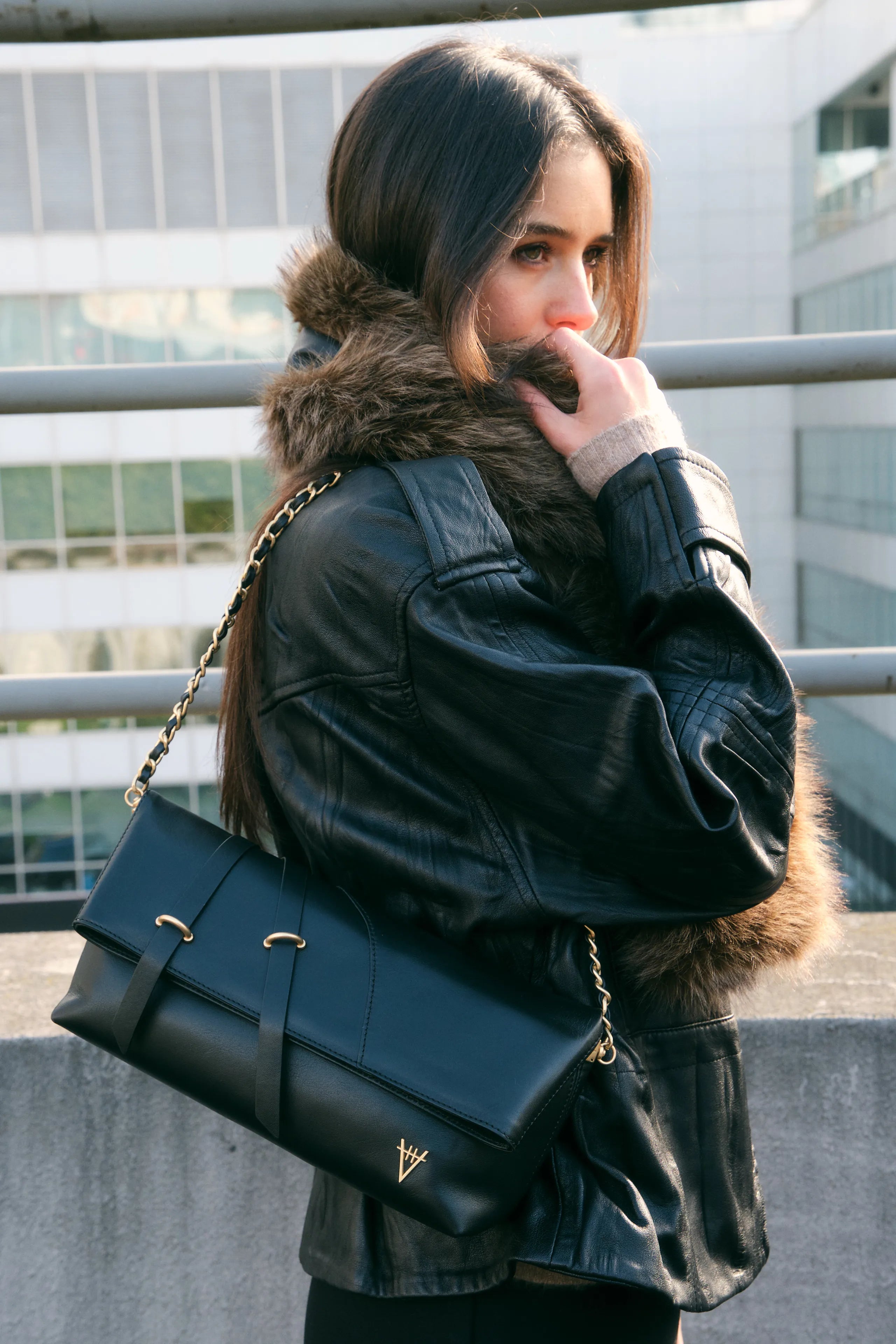 Arlette Clutch & Chain Bag