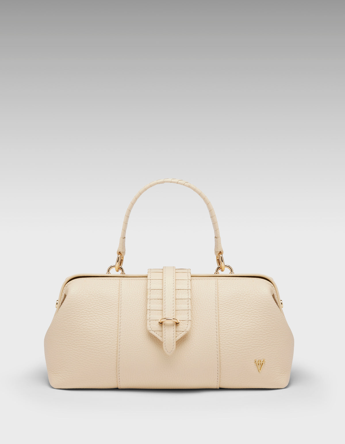 HiVa Atelier | Nubes Doctor Bag Bone | Her Tarza Uygun Deri Aksesuarlar