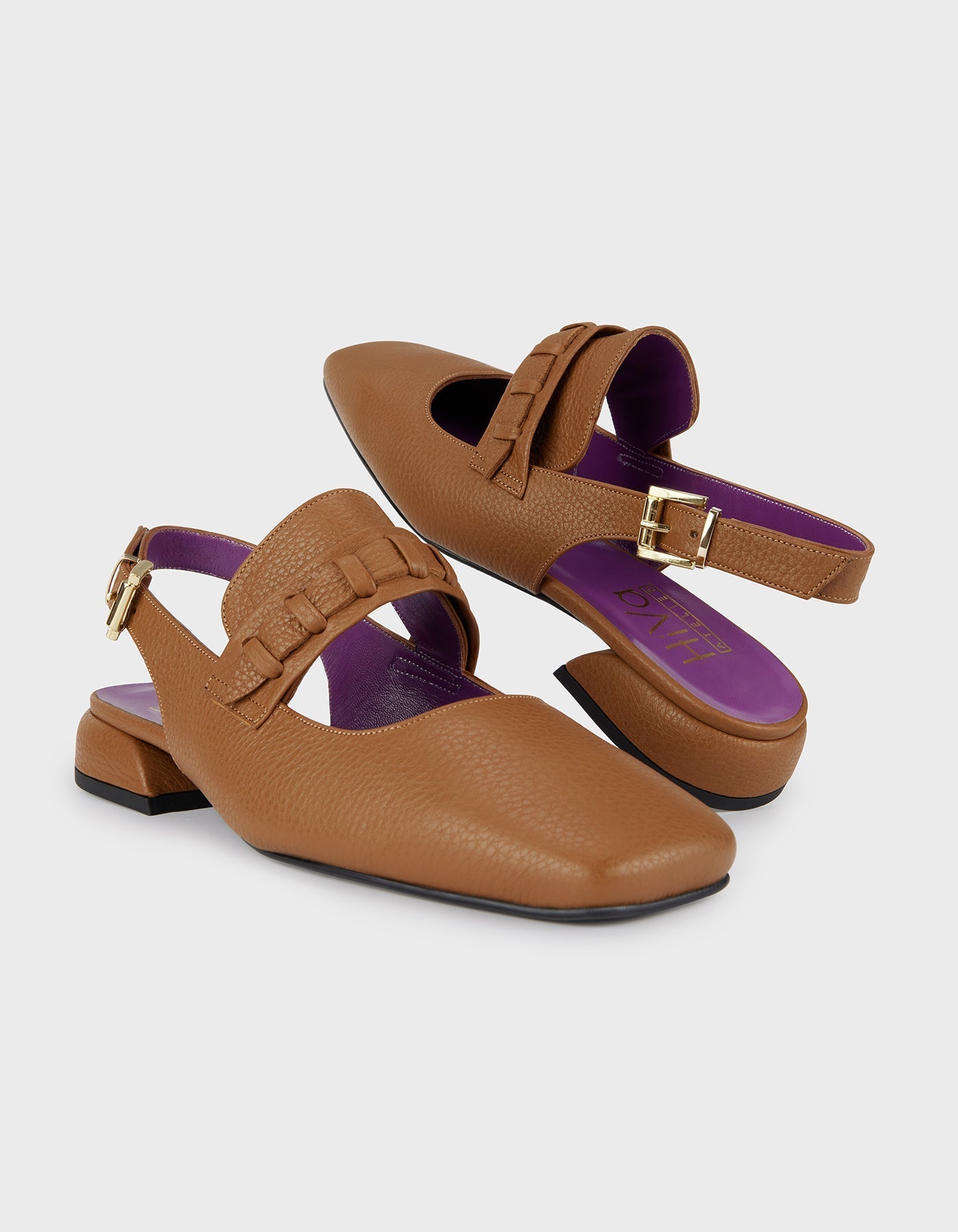 Hiva Atelier - Mary Jane Flat Wood